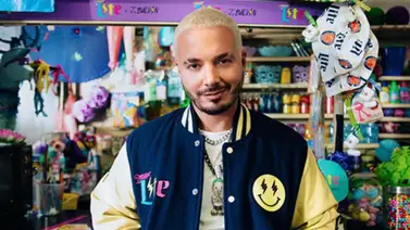 Conoce "BodegaWear" la nueva línea de ropa de J Balvin Conoce "BodegaWear" la nueva línea de ropa de J Balvin