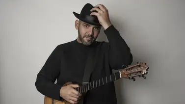 Jorge Glem estrena concierto de cuatro en Los Ángeles Jorge Glem estrena concierto de cuatro en Los Ángeles