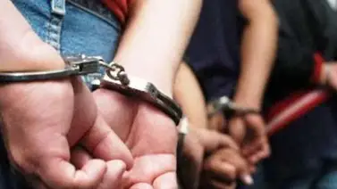 Detienen a dos sujetos por hurto de motos en San Bernardino Detienen a dos sujetos por hurto de motos en San Bernardino