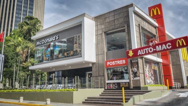 McDonald’s trae de vuelta el McFlurry Samba Fresa
