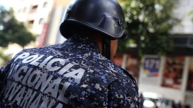 Dos policías resultan heridos tras explosión de una granada en la Cota 905