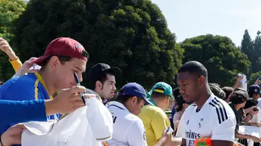 El Real Madrid aterriza en Los Ángeles para iniciar la pretemporada El Real Madrid aterriza en Los Ángeles para iniciar la pretemporada