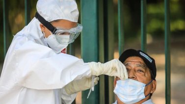 La OMS advierte un aumento de casos globales del COVID-19