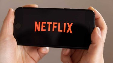 Netflix pierde un millón de suscriptores y anuncia cobro extra por casa