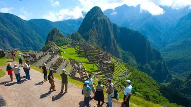 Perú aprueba aumentar el aforo de Machu Picchu a 4.044 visitantes diarios Perú aprueba aumentar el aforo de Machu Picchu a 4.044 visitantes diarios