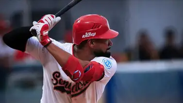 Senadores vence a Líderes y está a ley de un triunfo del título Senadores vence a Líderes y está a ley de un triunfo del título