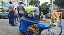 Hidrocapital continúa labores para restituir servicio de agua