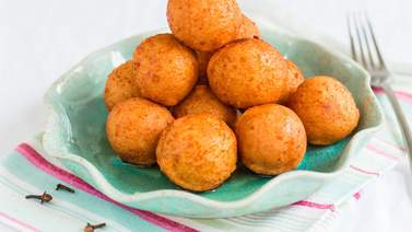 Endúlzate con buñuelos de yuca