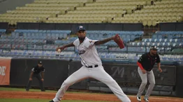 Luis Martínez arrasa como Pitcher del Año en la Liga Mayor