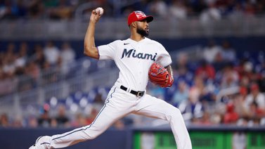 ¡Intraficable! Sandy Alcántara brilla en triunfo de los Marlins