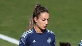 La futbolista Alexia Putellas estará fuera de los terrenos por casi ocho meses