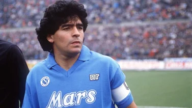 Se cumplen 38 años de la presentación de Maradona en Nápoles