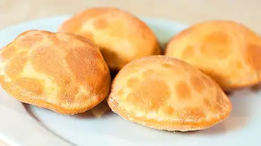 Pastelitos andinos rellenos de pollo Pastelitos andinos rellenos de pollo