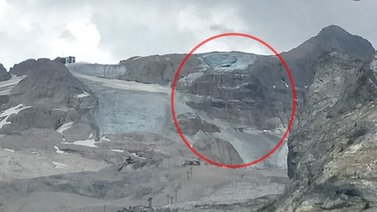 Derrumbe de glaciar en Italia deja seis muertos y ocho heridos