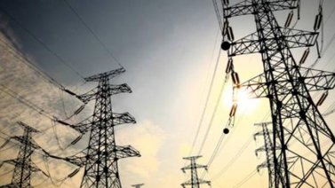 Fallas eléctricas persisten en Ocumare de la Costa