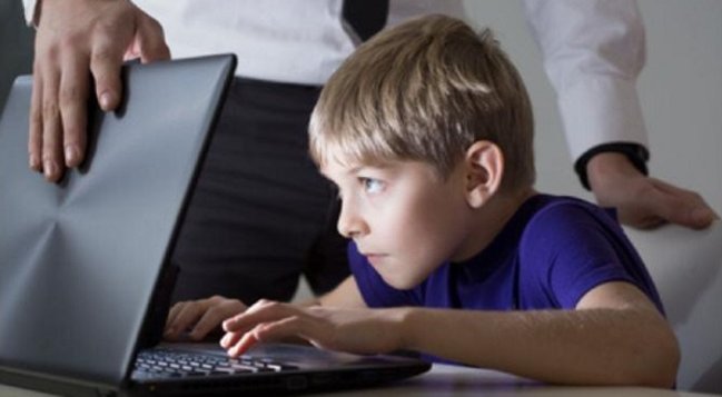 Por qué los jóvenes deben controlar el uso de la tecnología Por qué los jóvenes deben controlar el uso de la tecnología