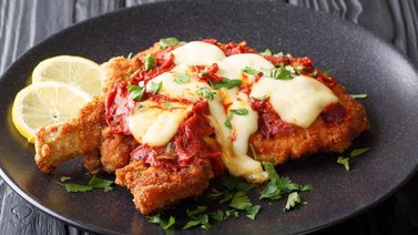 Milanesa de pollo napolitana al horno
