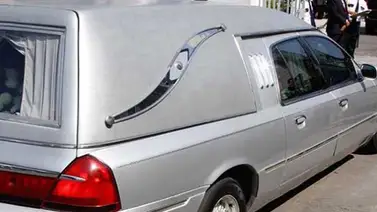 ¡Insólito! En Colombia se roban carro fúnebre con todo y muerto ¡Insólito! En Colombia se roban carro fúnebre con todo y muerto