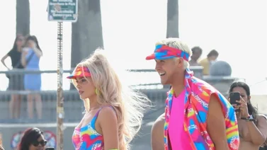 Se filtran fotos de Margot Robbie y Ryan Gosling en el rodaje de "Barbie"