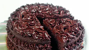 Torta húmeda de chocolate ¡Fácil de preparar! Torta húmeda de chocolate ¡Fácil de preparar!