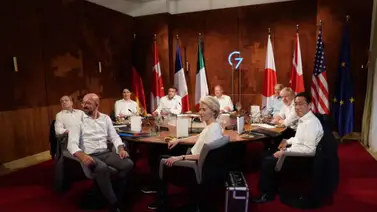 Francia pide habilitar a Venezuela e Irán en el mercado petrolero Francia pide habilitar a Venezuela e Irán en el mercado petrolero