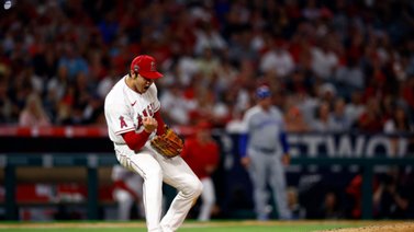 ¡Sho time! Ohtani lanza un juegazo en triunfo de los Angelinos