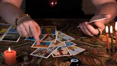 Los brujos se modernizan con consultas virtuales Los brujos se modernizan con consultas virtuales