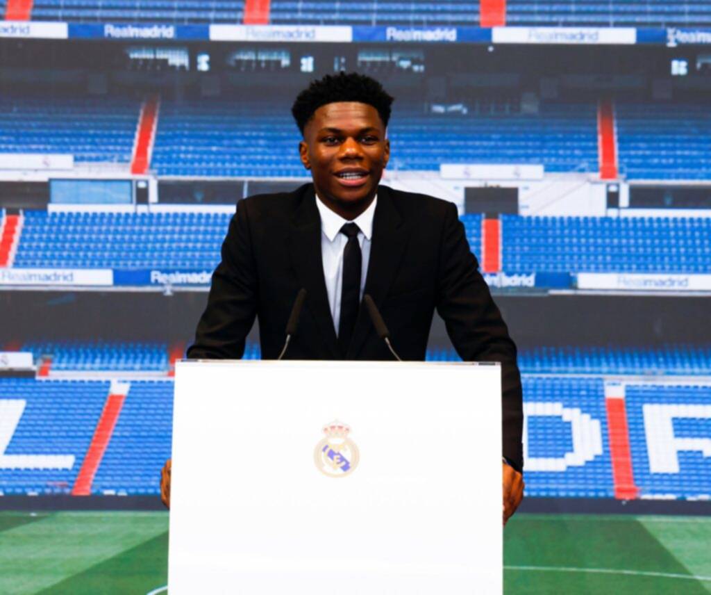 ¡Refuerzo merengue! Aurélien Tchouaméni fue presentado como nuevo jugador del Real Madrid