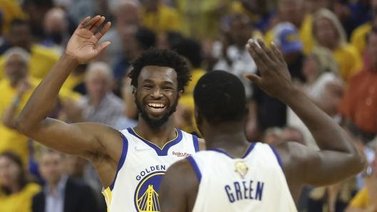 Los Warriors vencen a los Celtics y están a un triunfo del título