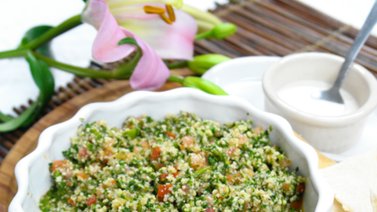 Tabule: auténtica ensalada de la comida árabe