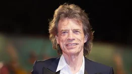 Mick Jagger da positivo a COVID-19