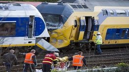 Suben a 30 las personas heridas en choque de trenes en España