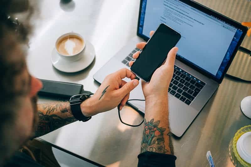 Entérate cuáles son los signos que aman la tecnología Entérate cuáles son los signos que aman la tecnología