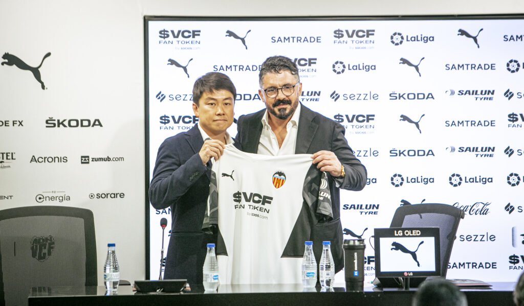 ¡Un campeón del mundo llega al Valencia! Gennaro Gattuso es el nuevo DT del conjunto "Ché" ¡Un campeón del mundo llega al Valencia! Gennaro Gattuso es el nuevo DT del conjunto "Ché"