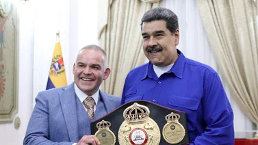 Nicolás Maduro recibe título honorífico como Campeón Mundial de Boxeo