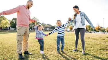 Pasar tiempo en familia es clave en la salud emocional Pasar tiempo en familia es clave en la salud emocional