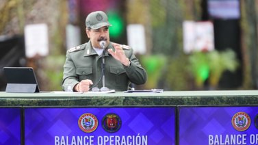 Maduro ordena a la FANB erradicar grupos paramilitares