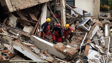 Al menos 11 muertos y 33 desaparecidos por huracán Agatha en México