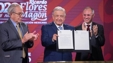 México prohíbe venta de cigarrillos electrónicos