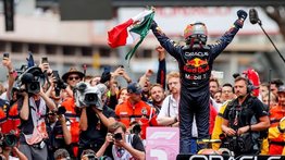 Sergio "Checo" Pérez renueva con Red Bull hasta el 2024