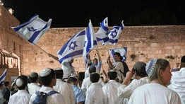 Israelíes corean lemas racistas durante marcha en Jerusalén