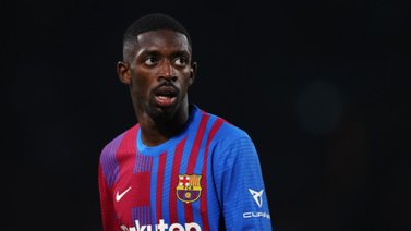 Ousmane Dembélé tiene pie y medio fuera del Barcelona
