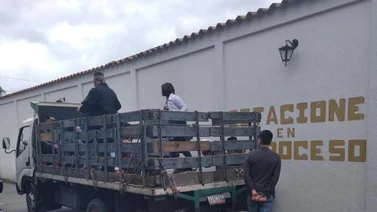Denuncia en Trujillo: Trasladan a reclusos para las audiencias en un camión