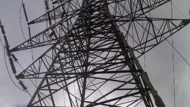 Falla eléctrica afecta zona industrial en eje Guarenas-Guatire