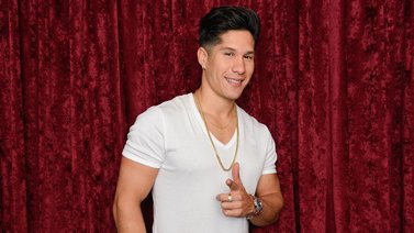 ¡Aparece Chyno Miranda! «Estoy en plena recuperación, los quiero mucho»