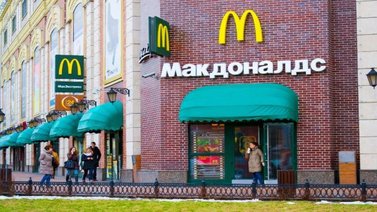 Empresario compra 850 restaurantes McDonald’s en Rusia