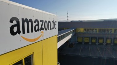 Demandan a Amazon por discriminar a embarazadas y discapacitados