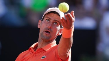 Djoković arrolla a Wawrinka y está en cuartos de Roma