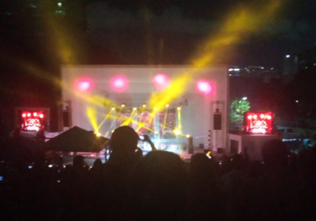 Sobredosis de Soda calmó la lluvia en la "Ciudad de la furia"