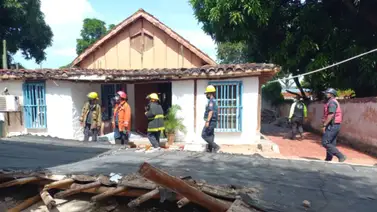 Dos fallecidos se registraron tras desplome de viviendas en Margarita Dos fallecidos se registraron tras desplome de viviendas en Margarita